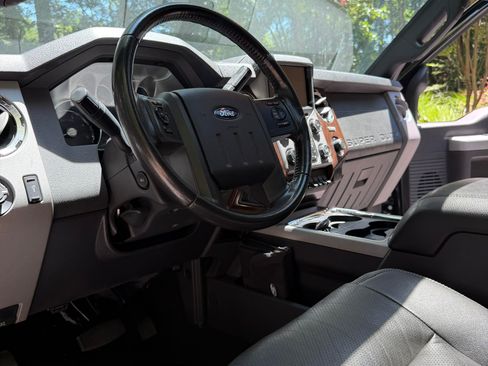 Used 2015 Ford F350 Lariat w/ Lariat Ultimate Package AWD/4WD image 12