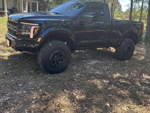 Used 2025 Ford F150 XL w/ Equipment Group 103A High image 4