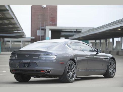 Used 2012 Aston Martin Rapide image 9