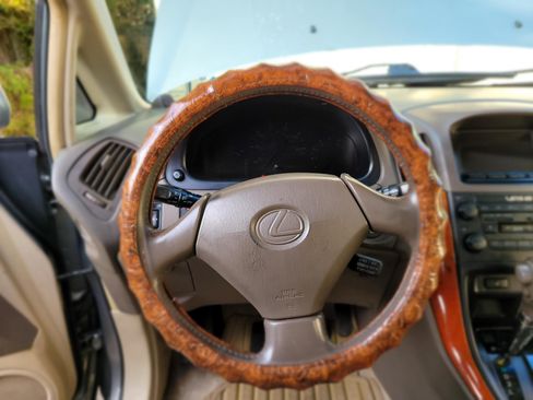 Used 2000 Lexus RX 300 300 Sport Utility 4D image 11