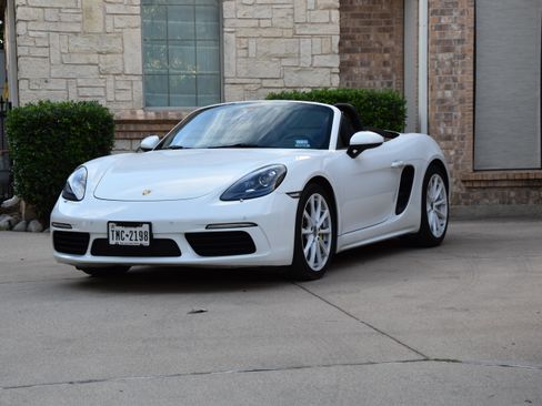 Used 2019 Porsche 718 Boxster image 28