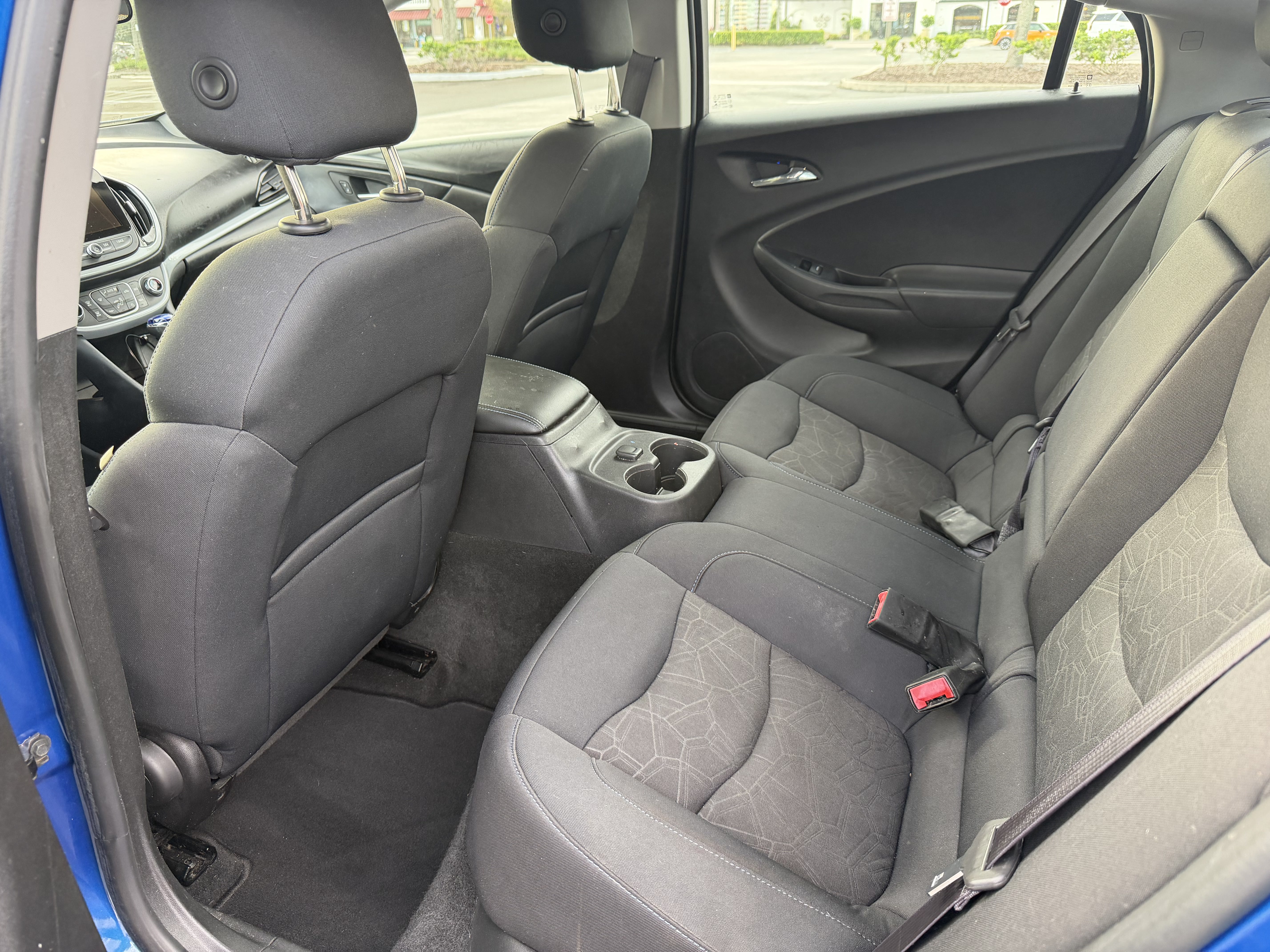 Used 2016 Chevrolet Volt LT FWD image 14