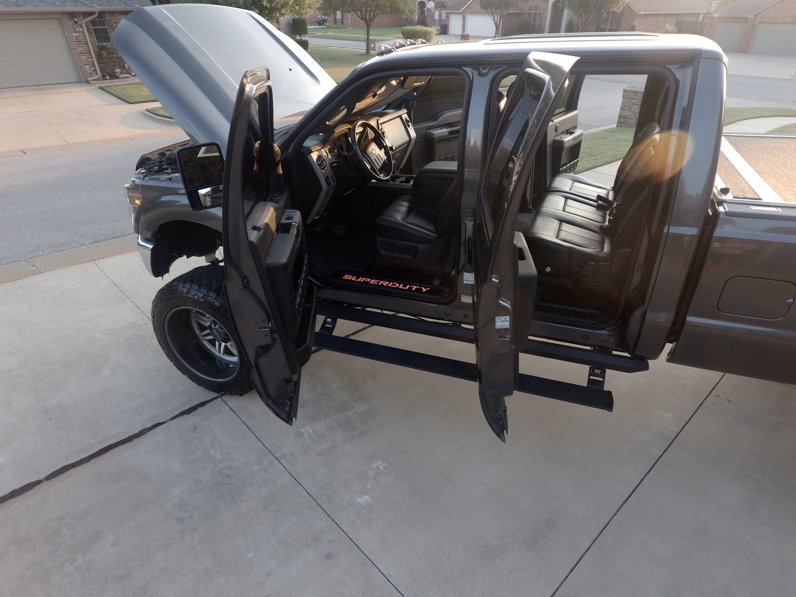 Used 2015 Ford F350 Lariat w/ Lariat Ultimate Package AWD/4WD image 11