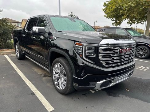 Used 2024 GMC Sierra 1500 Denali w/ Denali Reserve Package image 13
