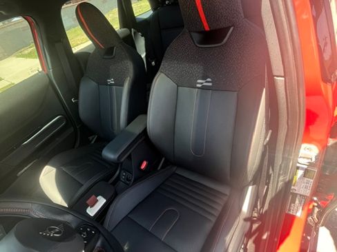Used 2025 MINI Cooper S FWD image 10