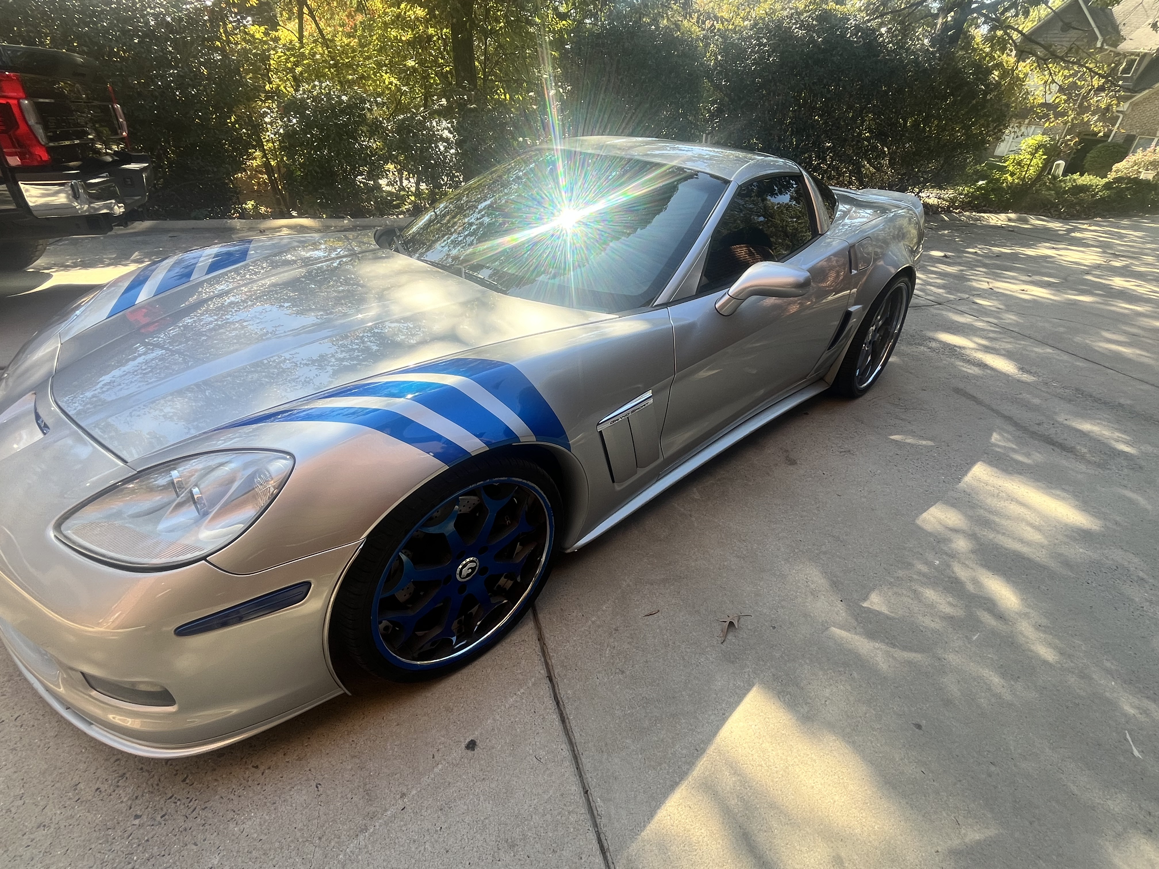 Used 2006 Chevrolet Corvette Coupe w/ Preferred Equipment Group RWD image 2
