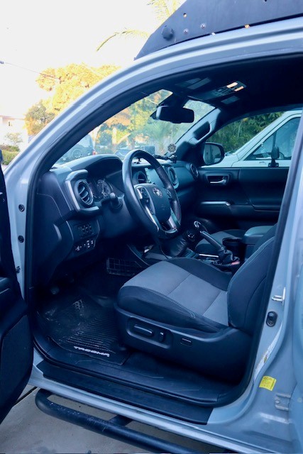 Used 2020 Toyota Tacoma TRD Off-Road w/ Technology Package AWD/4WD image 12