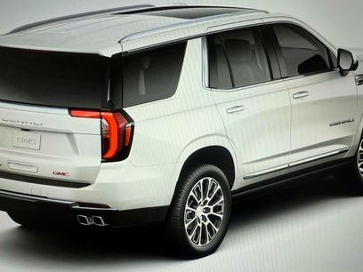 Used 2025 GMC Yukon Denali w/ Denali Reserve Package