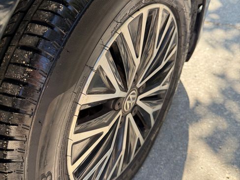 Used 2019 Volkswagen Jetta SE w/ Cold Weather Package FWD image 26