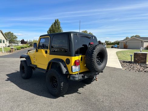Used 2000 Jeep Wrangler Sport image 17