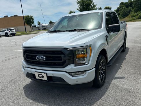 Used 2021 Ford F150 XLT w/ Equipment Group 302A High RWD image 2
