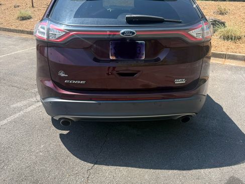 Used 2017 Ford Edge SEL w/ Equipment Group 201A image 5