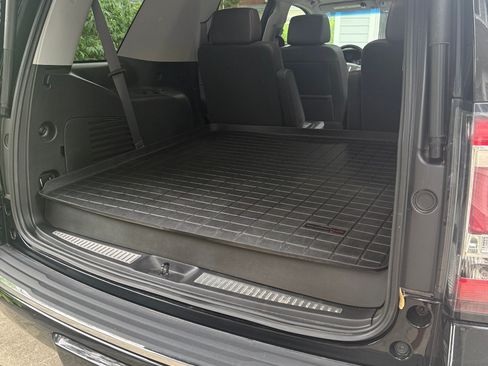 Used 2019 GMC Yukon Denali w/ Denali Ultimate Package AWD/4WD image 12