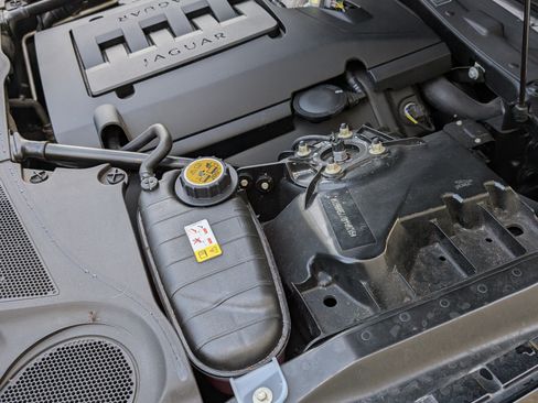 Used 2007 Jaguar XK Convertible 2D image 5