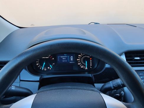 Used 2011 Ford Edge SE image 5