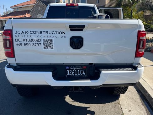 Used 2019 RAM 2500 Laramie image 12