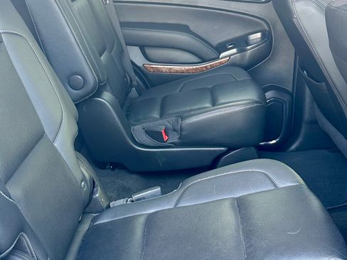 Used 2018 Chevrolet Tahoe Premier image 16