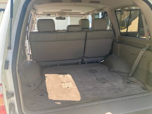 Used 2002 Toyota Land Cruiser AWD/4WD image 11