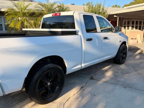 Used 2013 RAM 1500 Express image 28