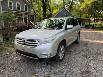 Used 2011 Toyota Highlander Limited w/ Tow Pkg