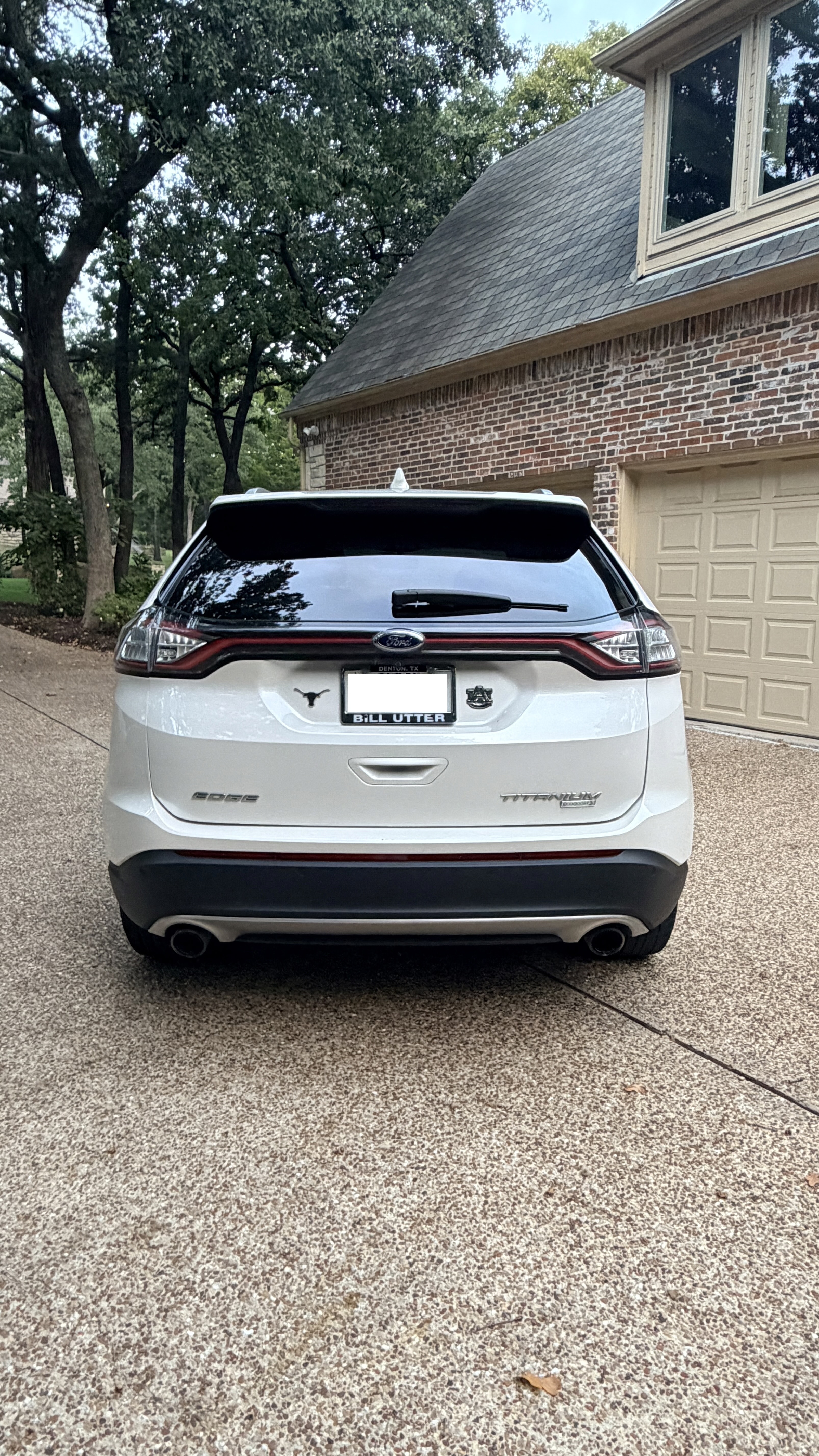 Used 2017 Ford Edge Titanium w/ Technology Package FWD image 8