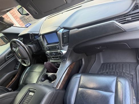 Used 2016 Chevrolet Tahoe LT image 4