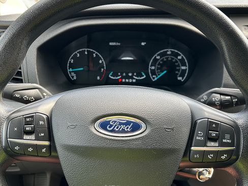 Used 2022 Ford Transit 350 XLT RWD image 10