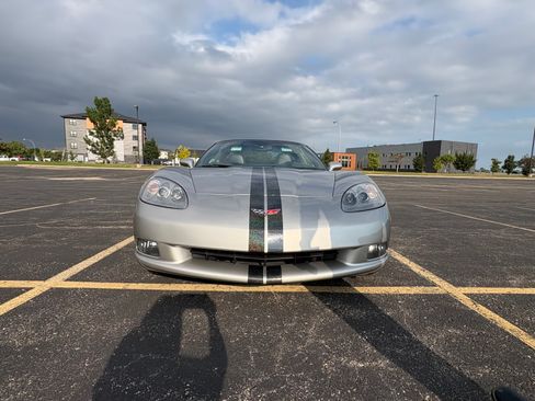 Used 2006 Chevrolet Corvette Coupe RWD image 10