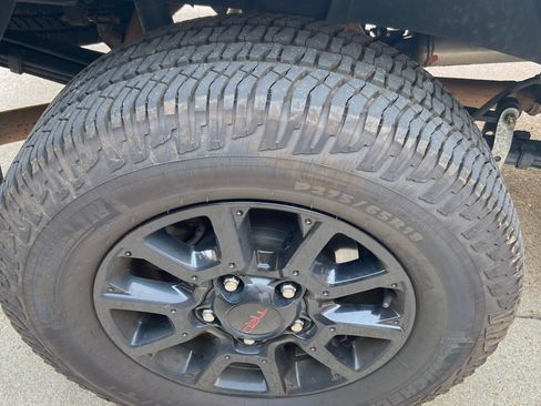 Used 2014 Toyota Tundra SR5 image 9