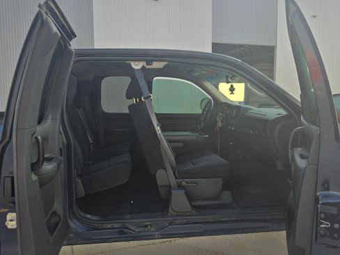 Used 2011 GMC Sierra 1500 SLE image 12