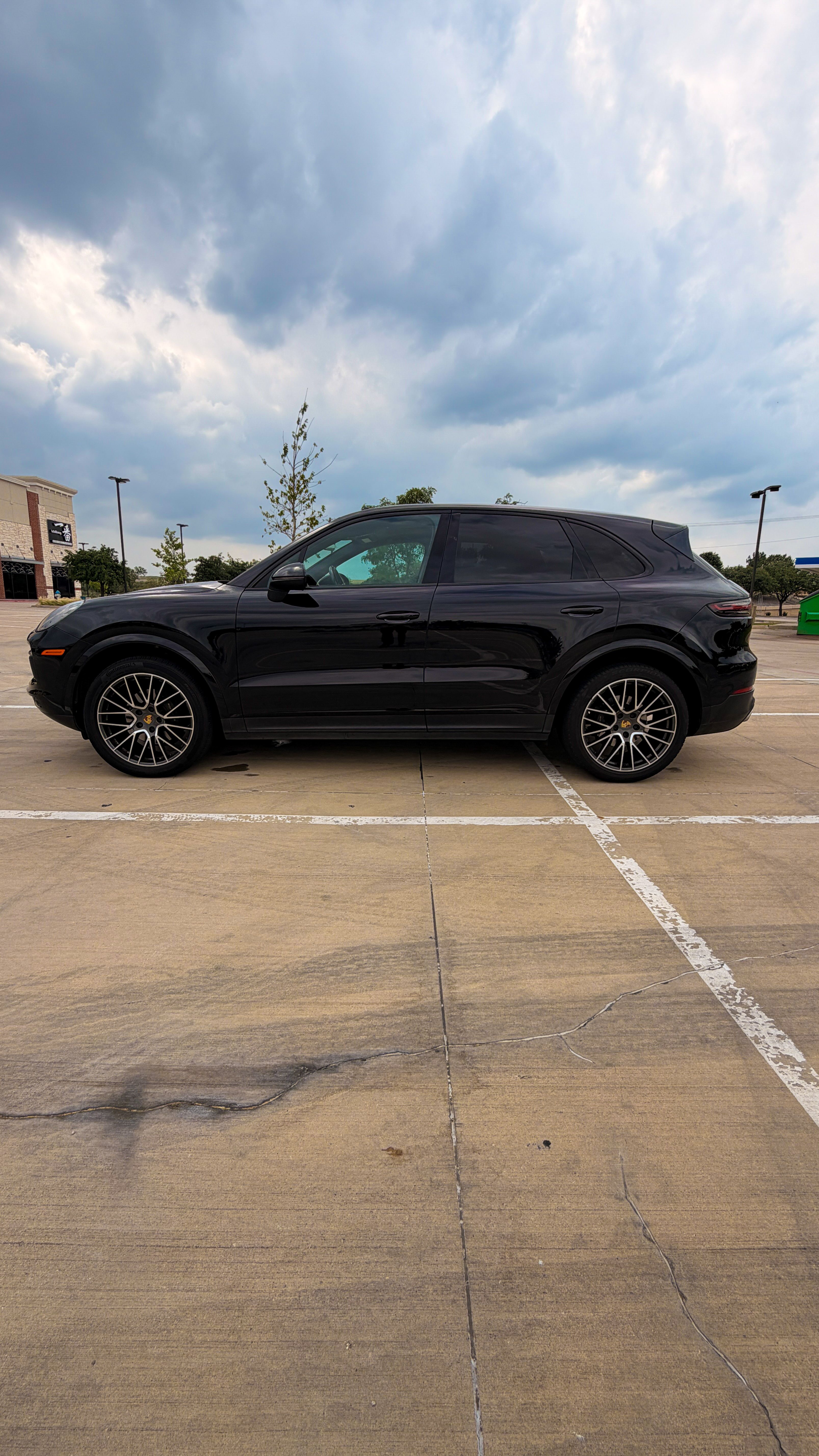 Used 2019 Porsche Cayenne AWD/4WD image 14