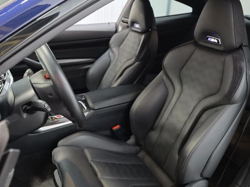 Used 2021 BMW M4 Coupe w/ M Carbon Exterior Package image 9