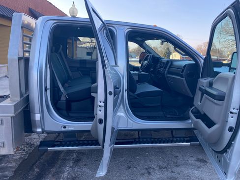 Used 2019 Ford F350 XL w/ STX Appearance Package image 6