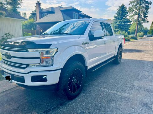 Used 2020 Ford F150 Lariat w/ Equipment Group 502A Luxury image 10
