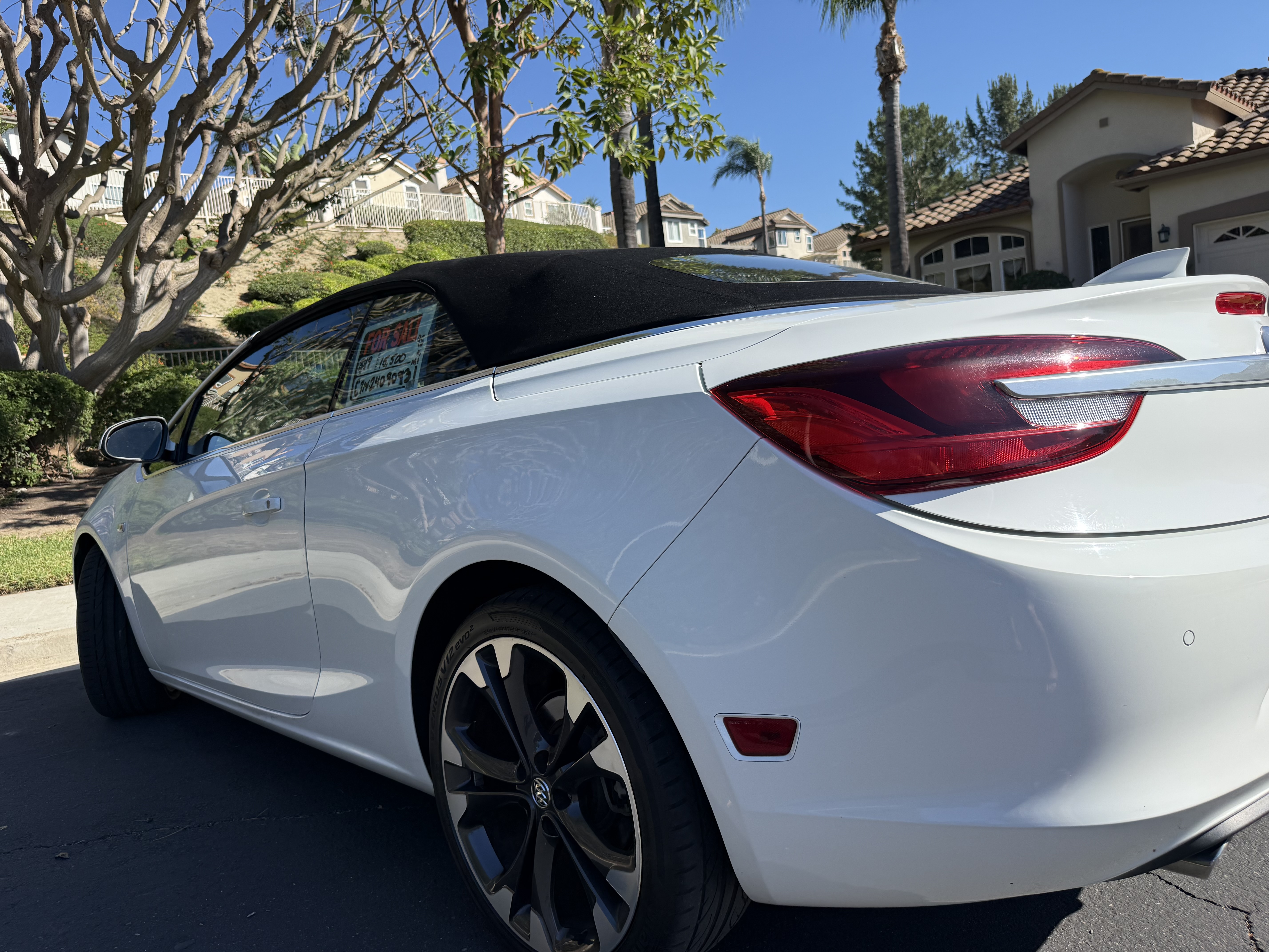 Used 2019 Buick Cascada Premium FWD image 22