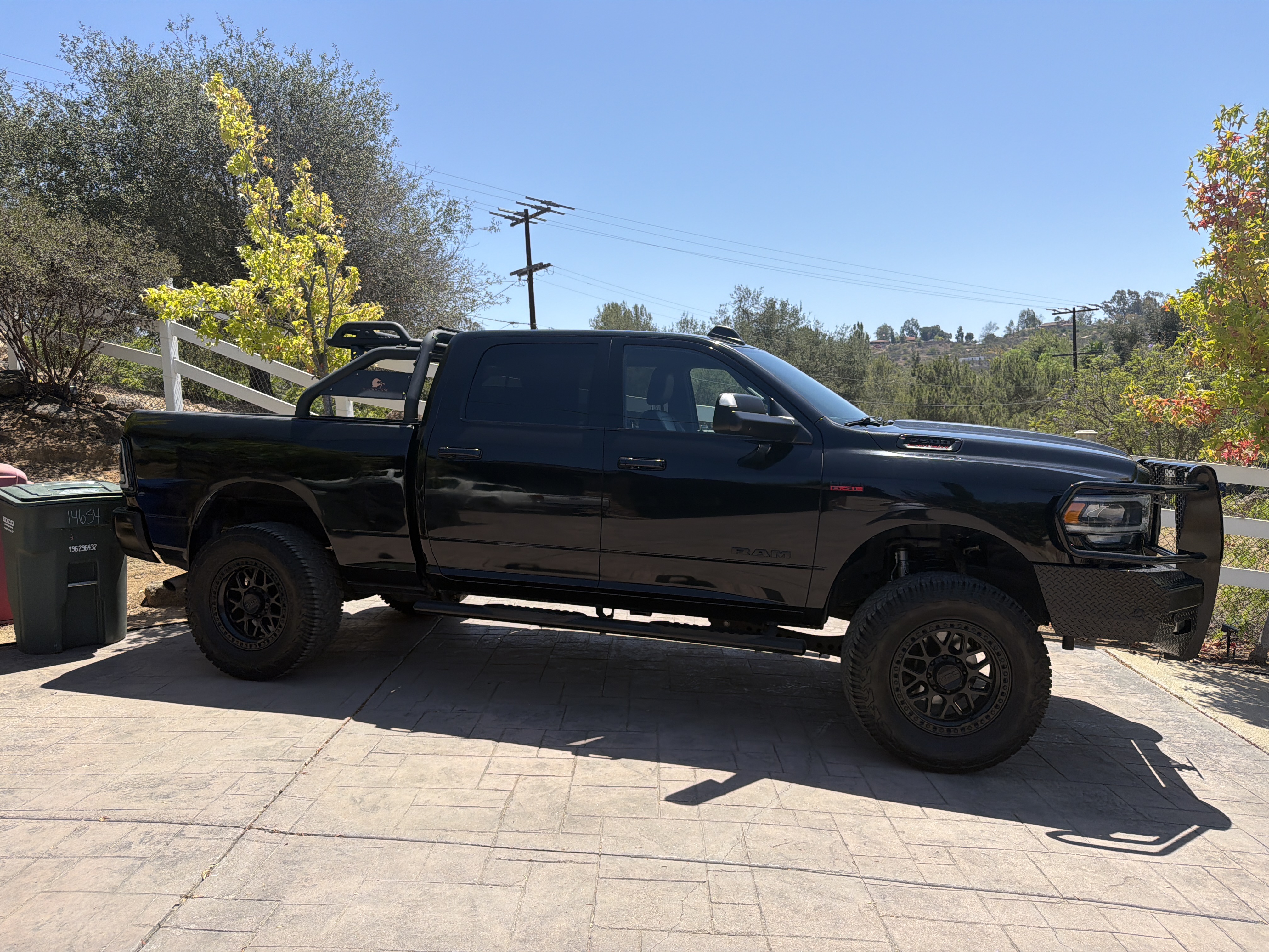 Used 2020 RAM 2500 Big Horn w/ Level 2 Equipment Group AWD/4WD image 5