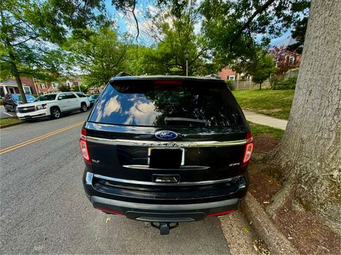 Used 2015 Ford Explorer XLT w/ Equipment Group 201B AWD/4WD image 6