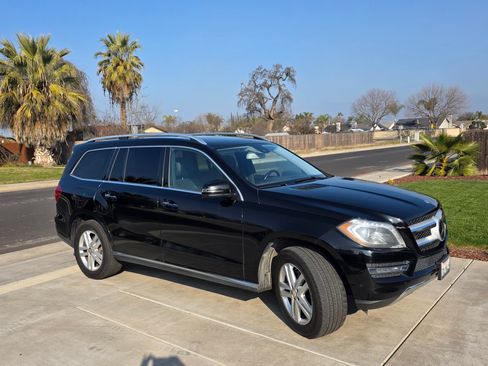 Used 2014 Mercedes-Benz GL 350 GL 350 BlueTEC 4MATIC Sport Ut image 1