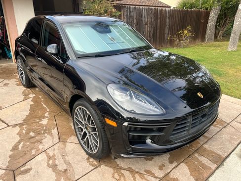 Used 2020 Porsche Macan Turbo AWD/4WD image 6