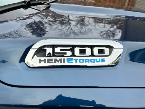 Used 2022 RAM 1500 Longhorn image 6