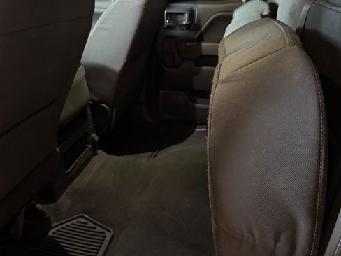 Used 2019 GMC Sierra 1500 SLE w/ SLE Value Package AWD/4WD image 18