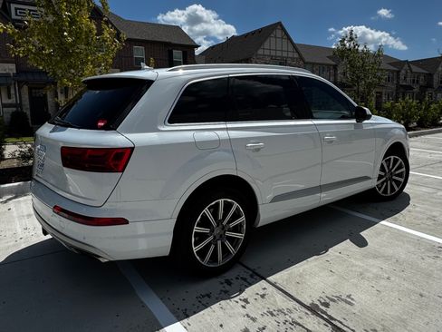 Used 2019 Audi Q7 3.0T Premium Plus w/ Premium Plus Package image 6