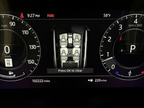 Used 2018 Land Rover Range Rover Velar S AWD/4WD image 15