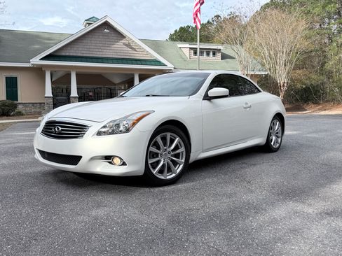 Used 2012 INFINITI G37 Convertible image 1
