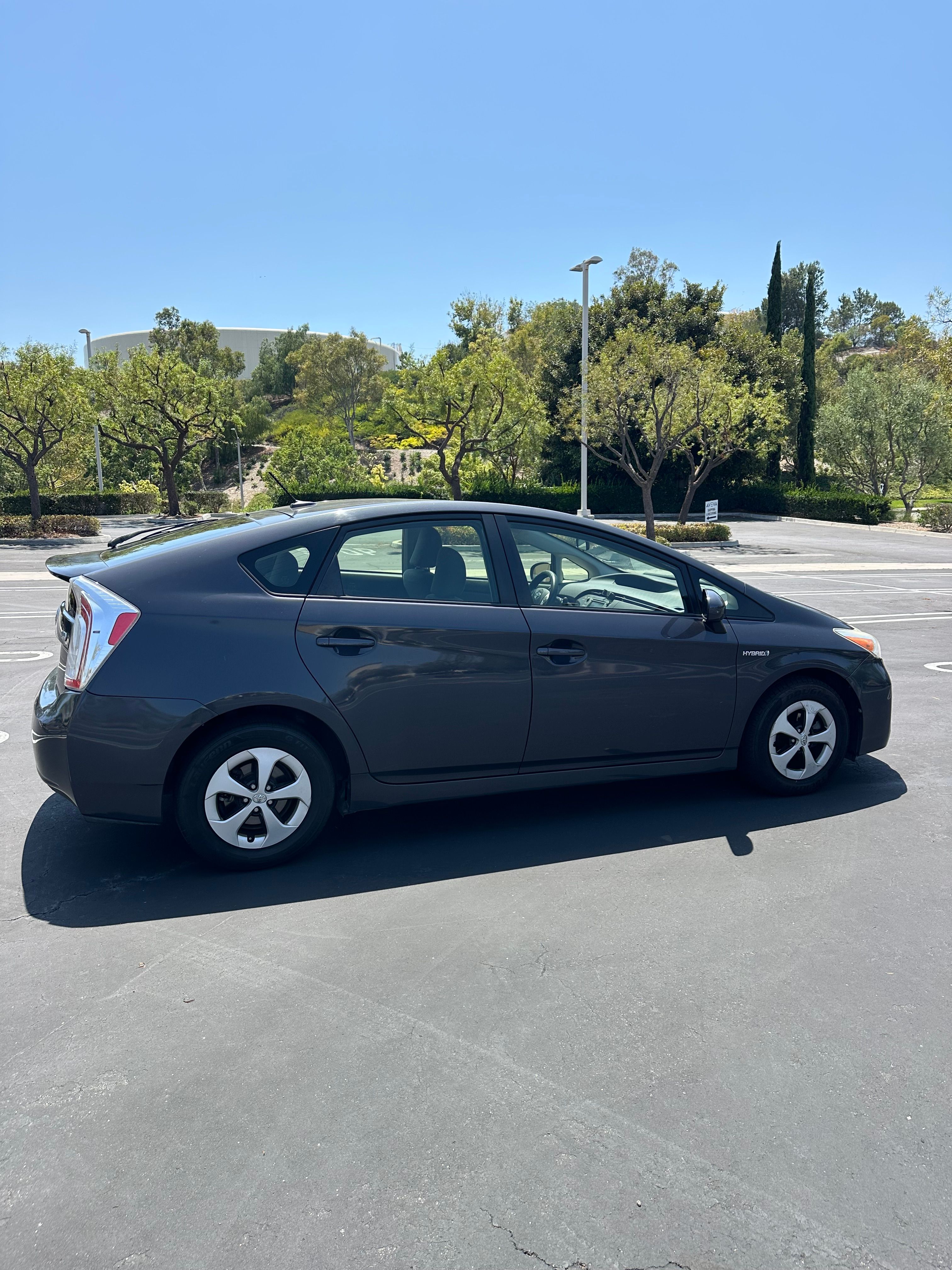 Used 2012 Toyota Prius Three FWD image 5