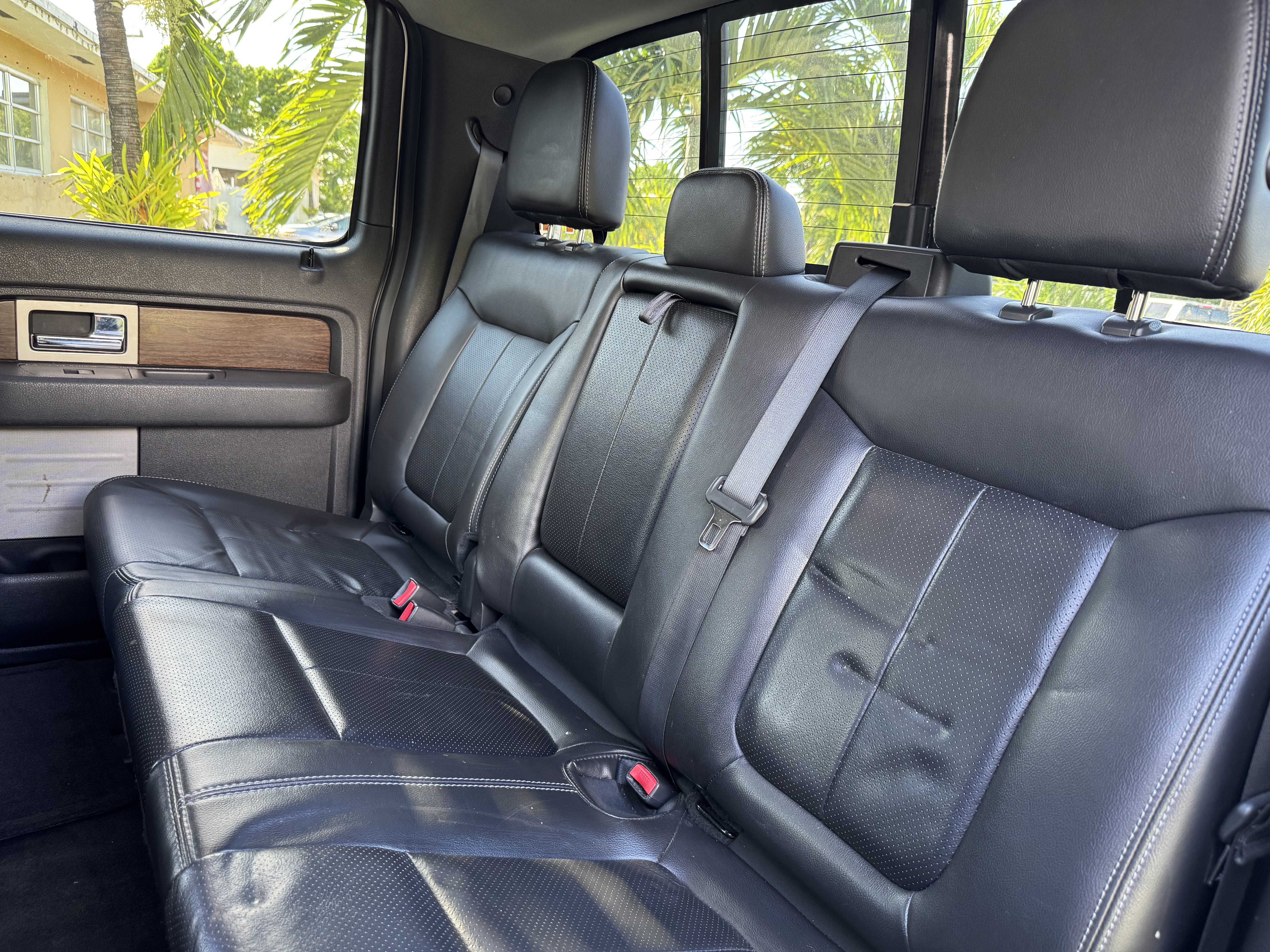 Used 2013 Ford F150 Lariat w/ Luxury Equipment Group RWD image 14
