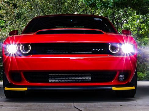 Used 2023 Dodge Challenger SRT Hellcat Redeye image 1