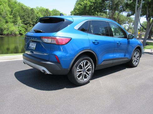 Used 2020 Ford Escape SEL AWD/4WD image 23