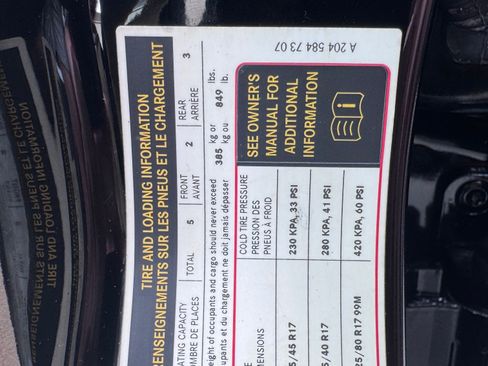 Used 2012 Mercedes-Benz C 350 Sport image 22