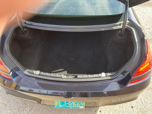 Used 2012 BMW 650i Coupe image 16